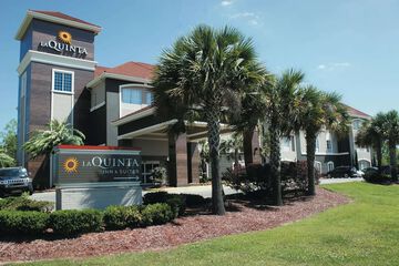 Pet Friendly La Quinta Inn & Suites Baton Rouge Denham Springs in Baton Rouge, Louisiana