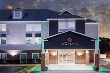 Pet Friendly La Quinta Inn & Suites Ely in Ely, Nevada