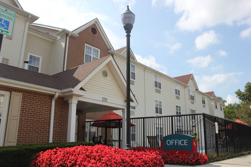 Pet Friendly Towneplace Suites By Marriott Baltimore/ Fort Meade in Annapolis Junction, Maryland