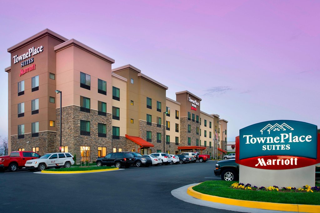 Pet Friendly Towneplace Suites By Marriott Bridgeport Clarksburg in Bridgeport, West Virginia