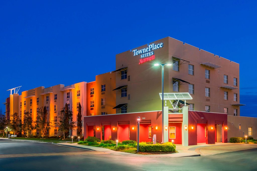 Pet Friendly Towneplace Suites By Marriott Tampa Westshore/airport in Tampa, Florida
