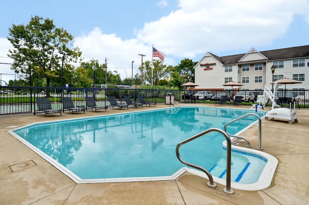 Pet Friendly Residence Inn By Marriott Louisville Airport in Louisville, Kentucky