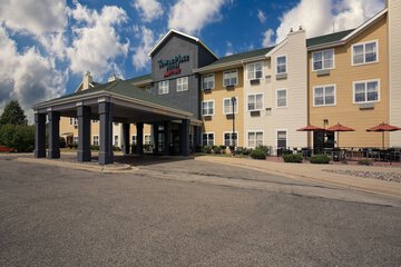 Pet Friendly Towneplace Suites By Marriott Rochester in Rochester, Minnesota