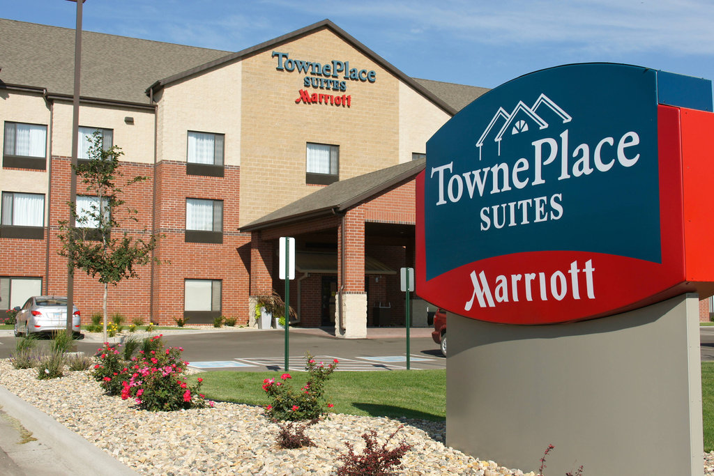 Pet Friendly Towneplace Suites By Marriott Aberdeen in Aberdeen, South Dakota