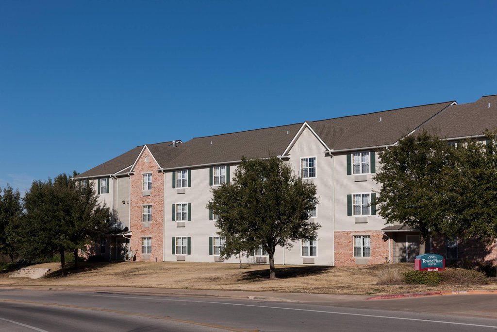 Pet Friendly Towneplace Suites By Marriott Bryan College Station in College Station, Texas
