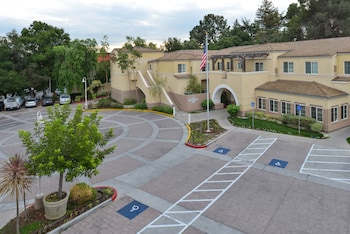 Pet Friendly Residence Inn By Marriott Palo Alto in Los Altos, California