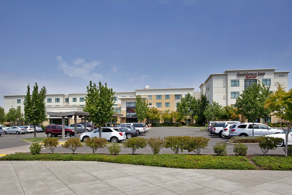 Pet Friendly Residence Inn By Marriott Portland Airport At Cascade Station in Portland, Oregon