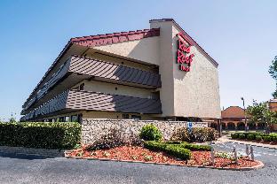 Pet Friendly Red Roof Inn West Monroe in West Monroe, Louisiana