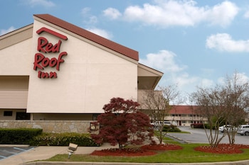 Pet Friendly Red Roof Inn Florence - Civic Center in Florence, South Carolina
