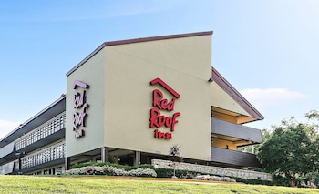 Pet Friendly Red Roof Inn Washington DC - Columbia/Fort Meade in Jessup, Maryland
