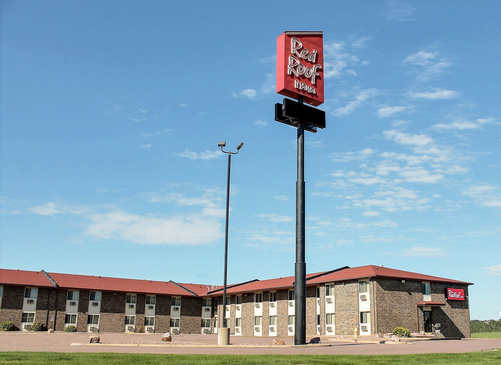 Pet Friendly Red Roof Inn Sioux Falls in Sioux Falls, South Dakota