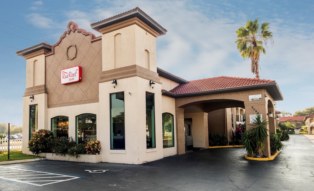 Pet Friendly Red Roof Inn Orlando South - Florida Mall in Orlando, Florida