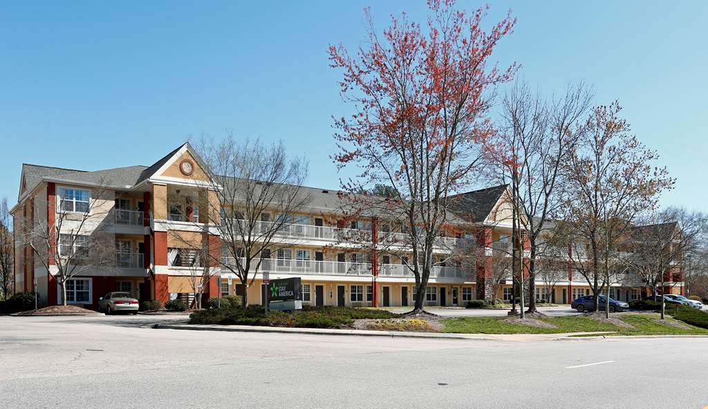 Pet Friendly Extended Stay America - Raleigh - Rdu Airport in Morrisville, North Carolina