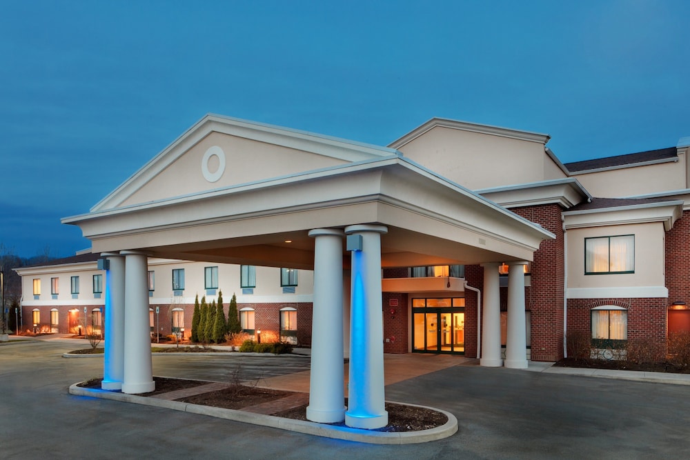 Pet Friendly Extended Stay America - Rochester - Henrietta in Rochester, New York