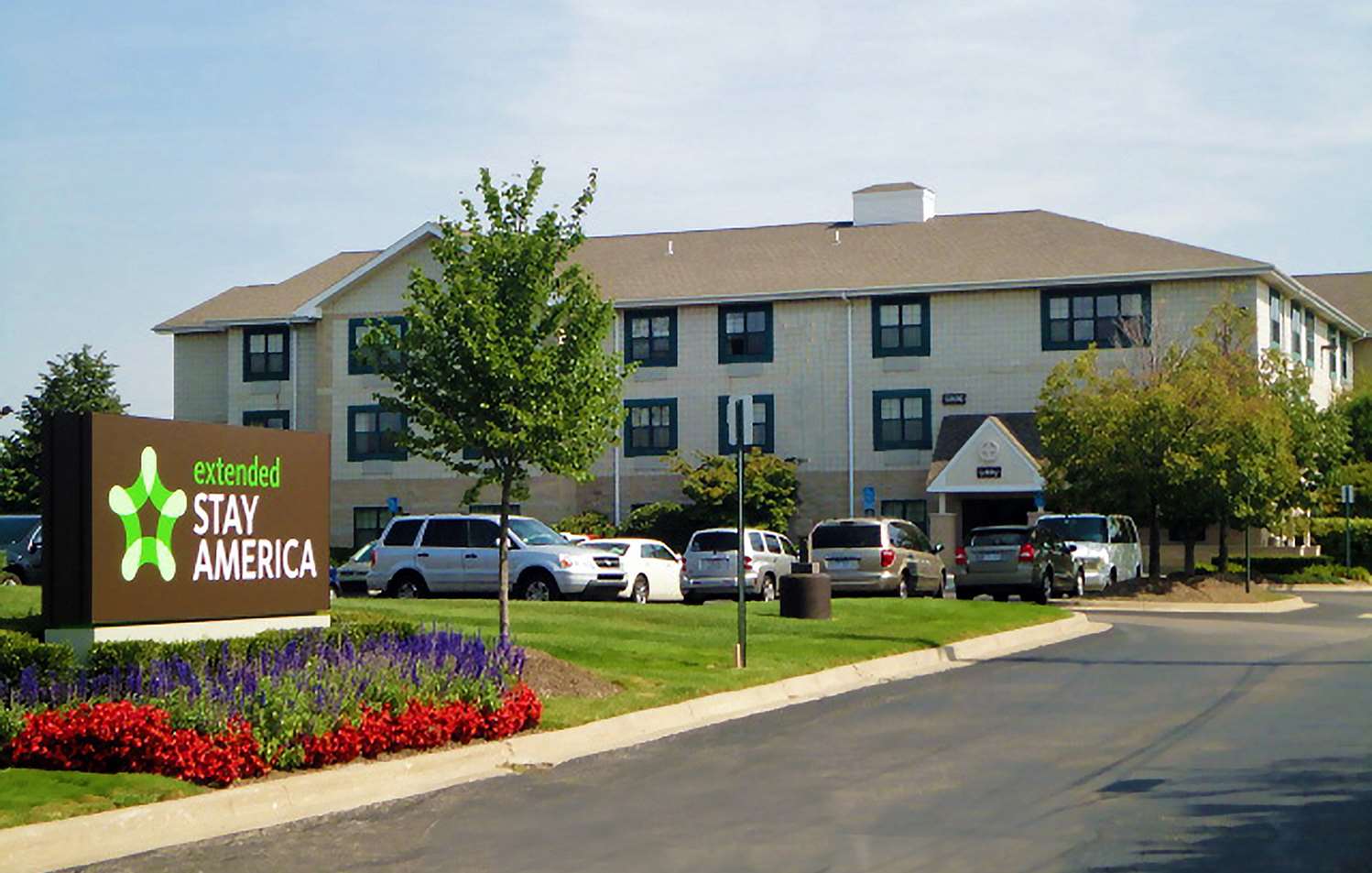 Pet Friendly Extended Stay America - Detroit - Madison Heights in Madison Heights, Michigan