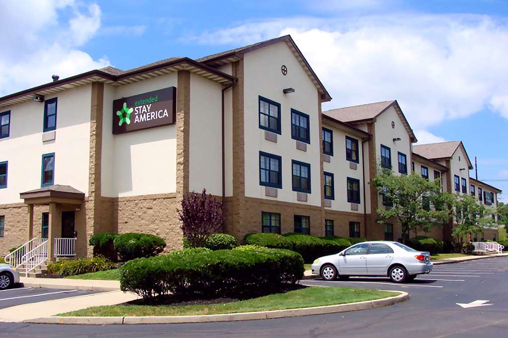 Pet Friendly Extended Stay America - Edison - Raritan Center in Edison, New Jersey