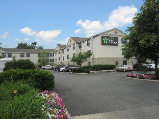 Pet Friendly Extended Stay America - Columbus - North in Columbus, Ohio