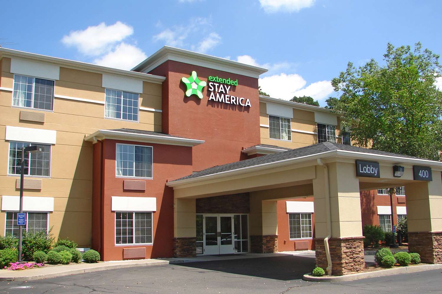 Pet Friendly Extended Stay America - Norwalk - Stamford in Norwalk, Connecticut