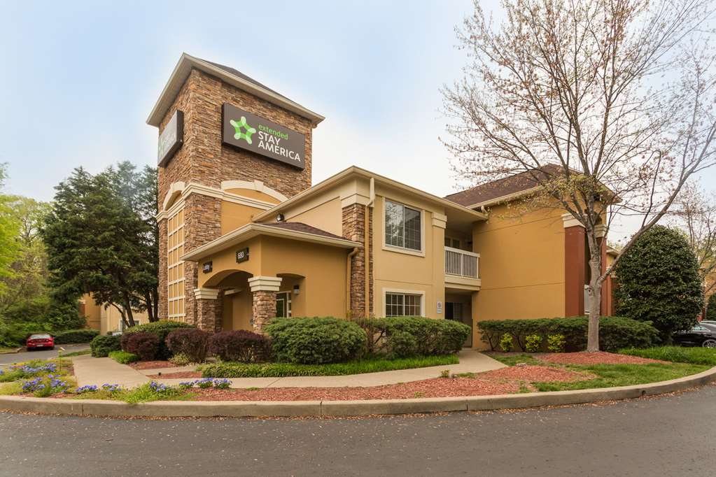 Pet Friendly Extended Stay America - Nashville - Franklin - Cool Springs in Franklin, Tennessee