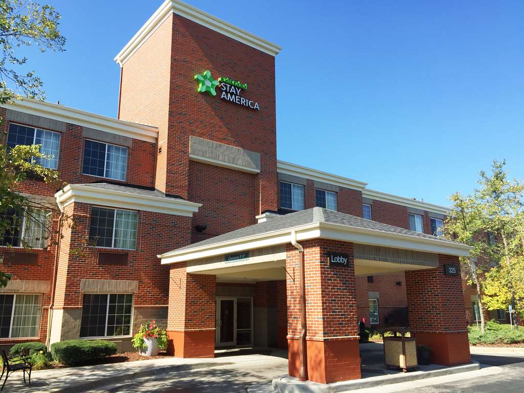 Pet Friendly Extended Stay America - Milwaukee - Brookfield in Brookfield, Wisconsin