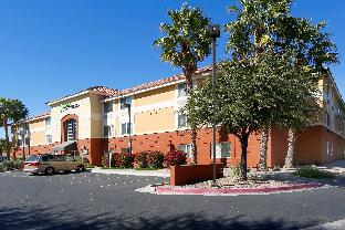 Pet Friendly Extended Stay America - Phoenix - Scottsdale in Scottsdale, Arizona