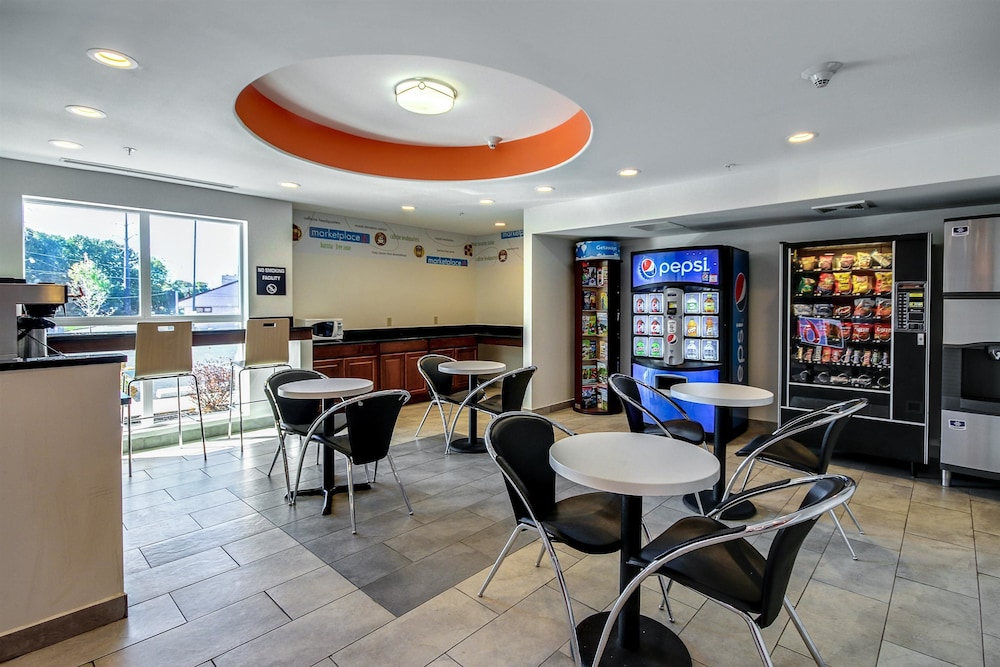 Pet Friendly Motel 6 Allentown Pa in Allentown, Pennsylvania