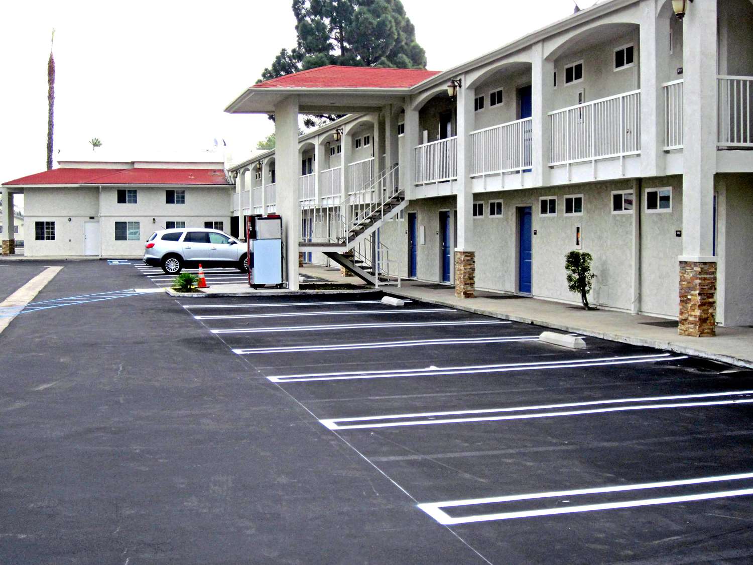 Pet Friendly Motel 6 Anaheim Ca in Anaheim, California