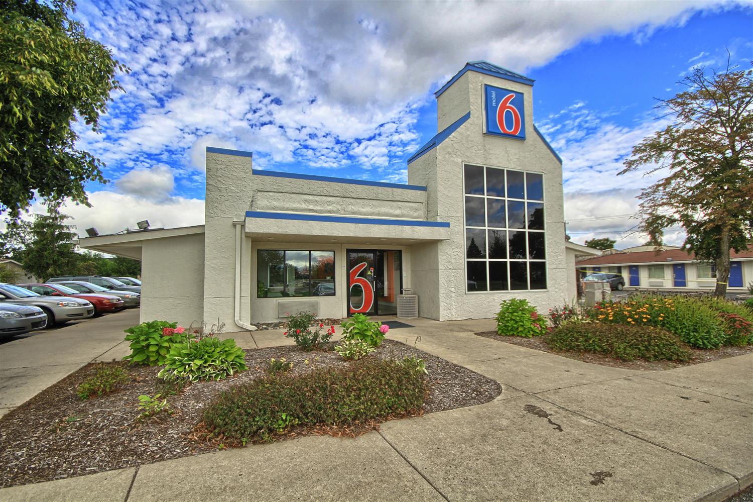 Pet Friendly Motel 6 Ann Arbor Mi in Ann Arbor, Michigan