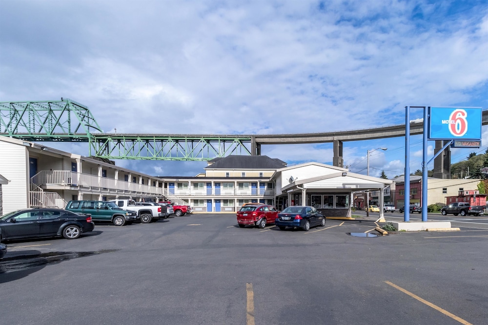 Pet Friendly Motel 6 Astoria Or in Astoria, Oregon