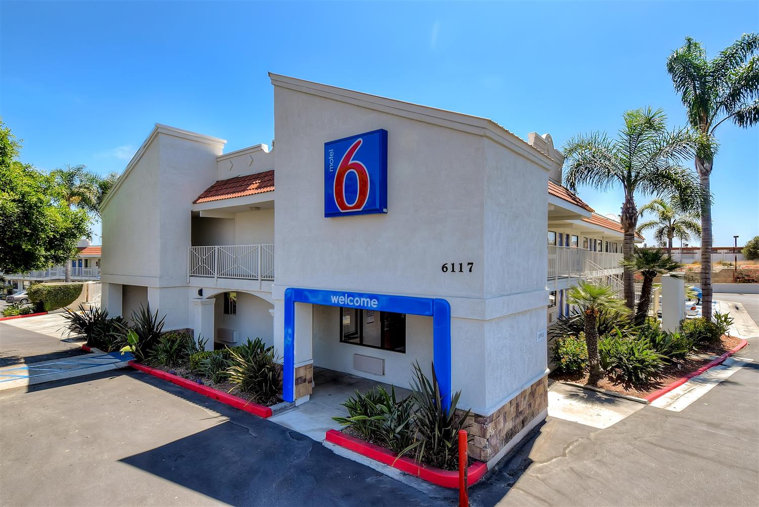 Pet Friendly Motel 6 Carlsbad East Ca in Carlsbad, California