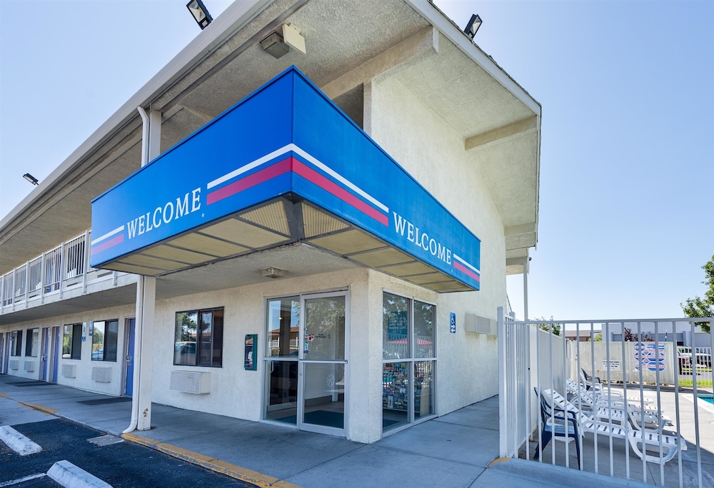 Pet Friendly Motel 6 Carson City in Carson City, Nevada