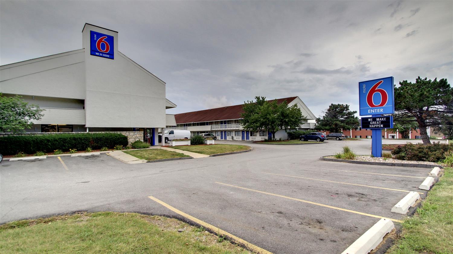 Pet Friendly Motel 6 Cedar Rapids in Cedar Rapids, Iowa