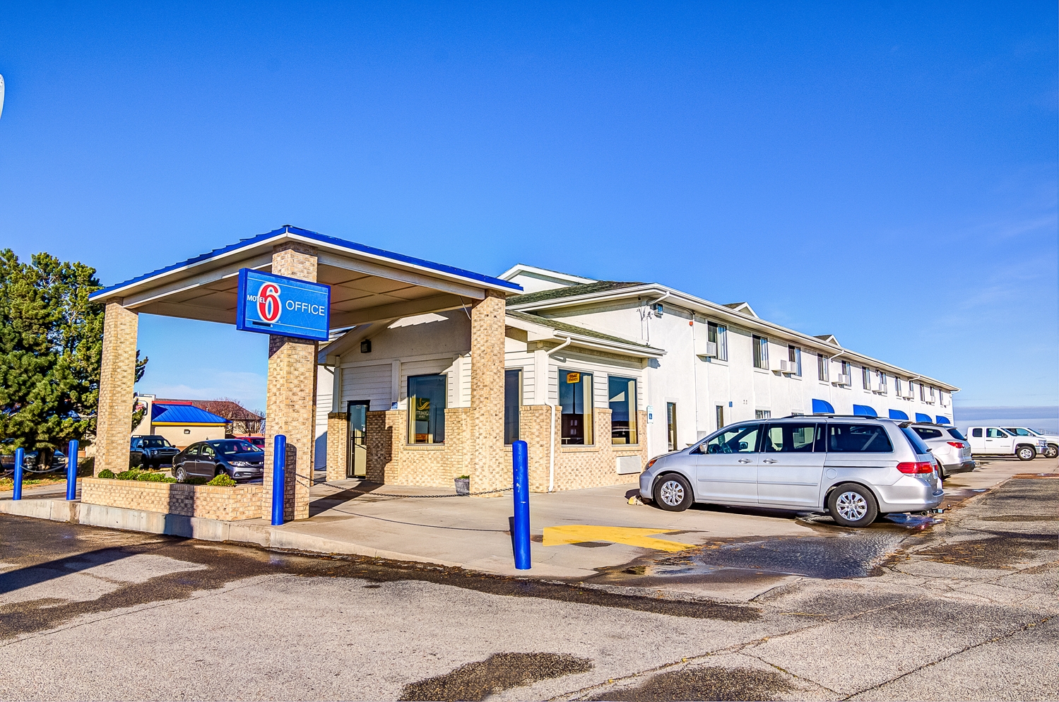 Pet Friendly Motel 6 Colby in Colby, Kansas