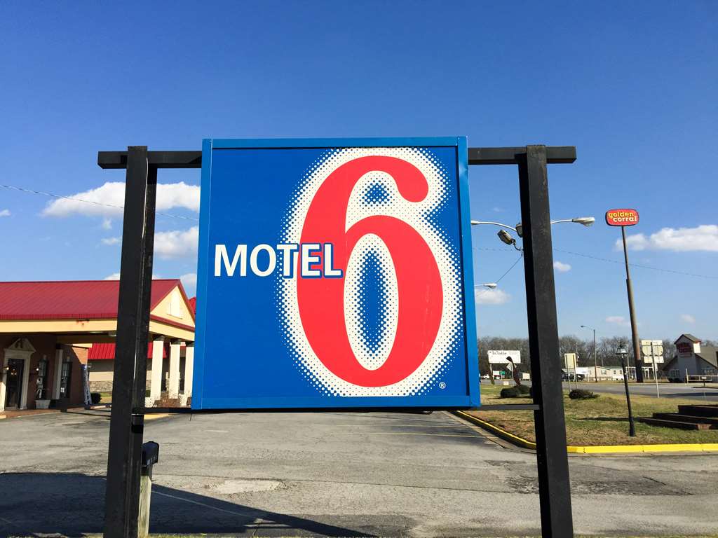 Pet Friendly Motel 6 Cordele, Ga in Cordele, Georgia