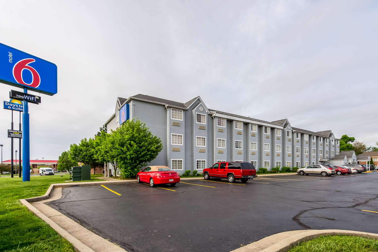 Pet Friendly Motel 6 Indianapolis In in Indianapolis, Indiana