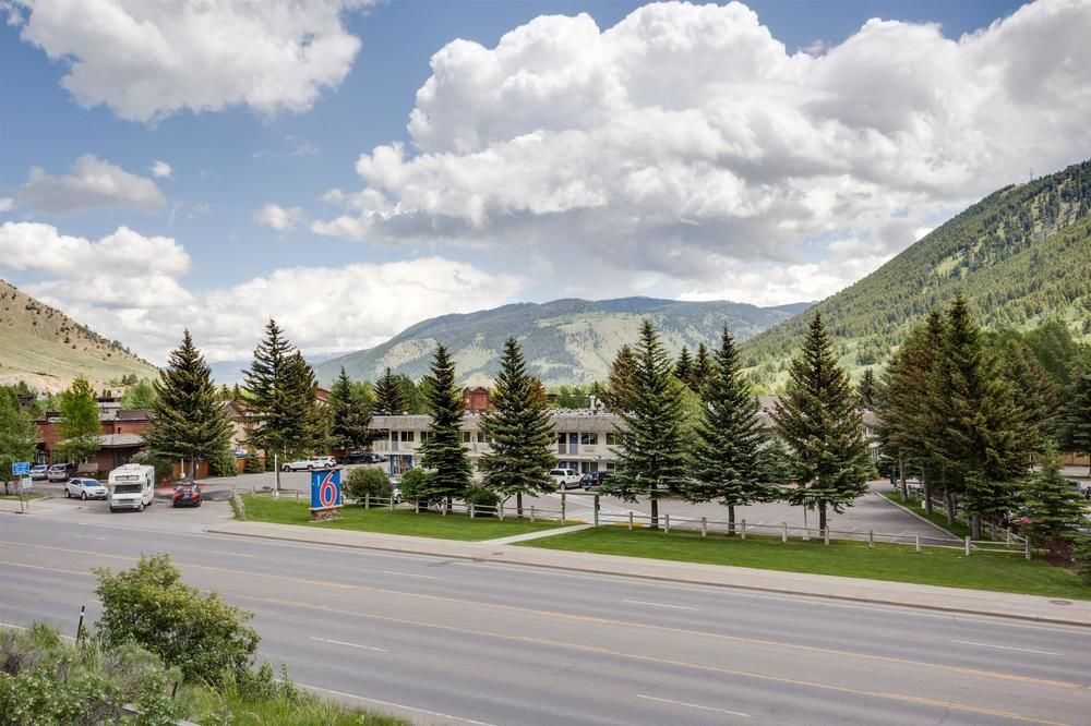 Pet Friendly Motel 6 Jackson Wy in Jackson, Wyoming