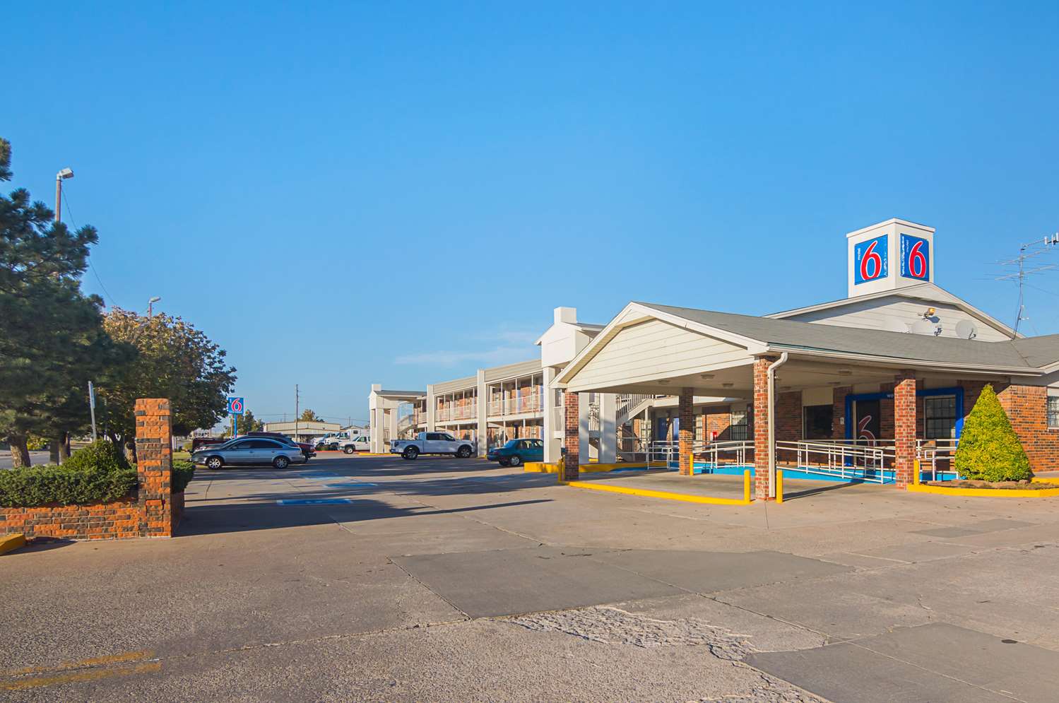 Pet Friendly Motel 6 Lawton in Lawton, Oklahoma