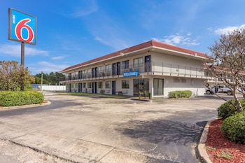 Pet Friendly Motel 6 Meridian Ms in Meridian, Mississippi