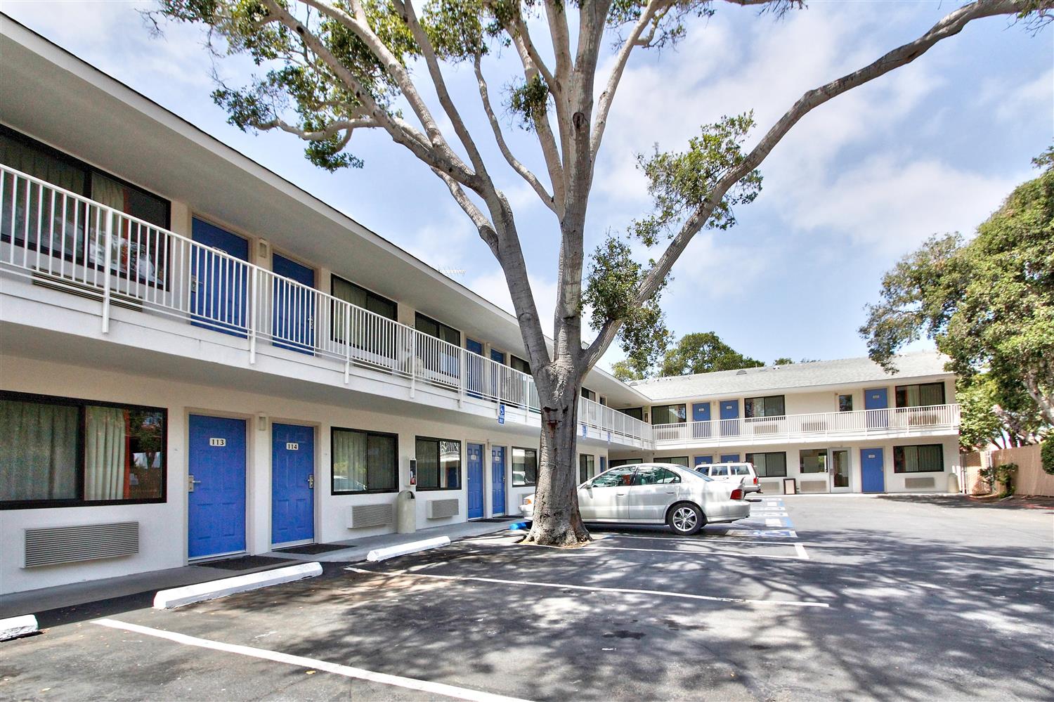 Pet Friendly Motel 6 Monterey in Monterey, California