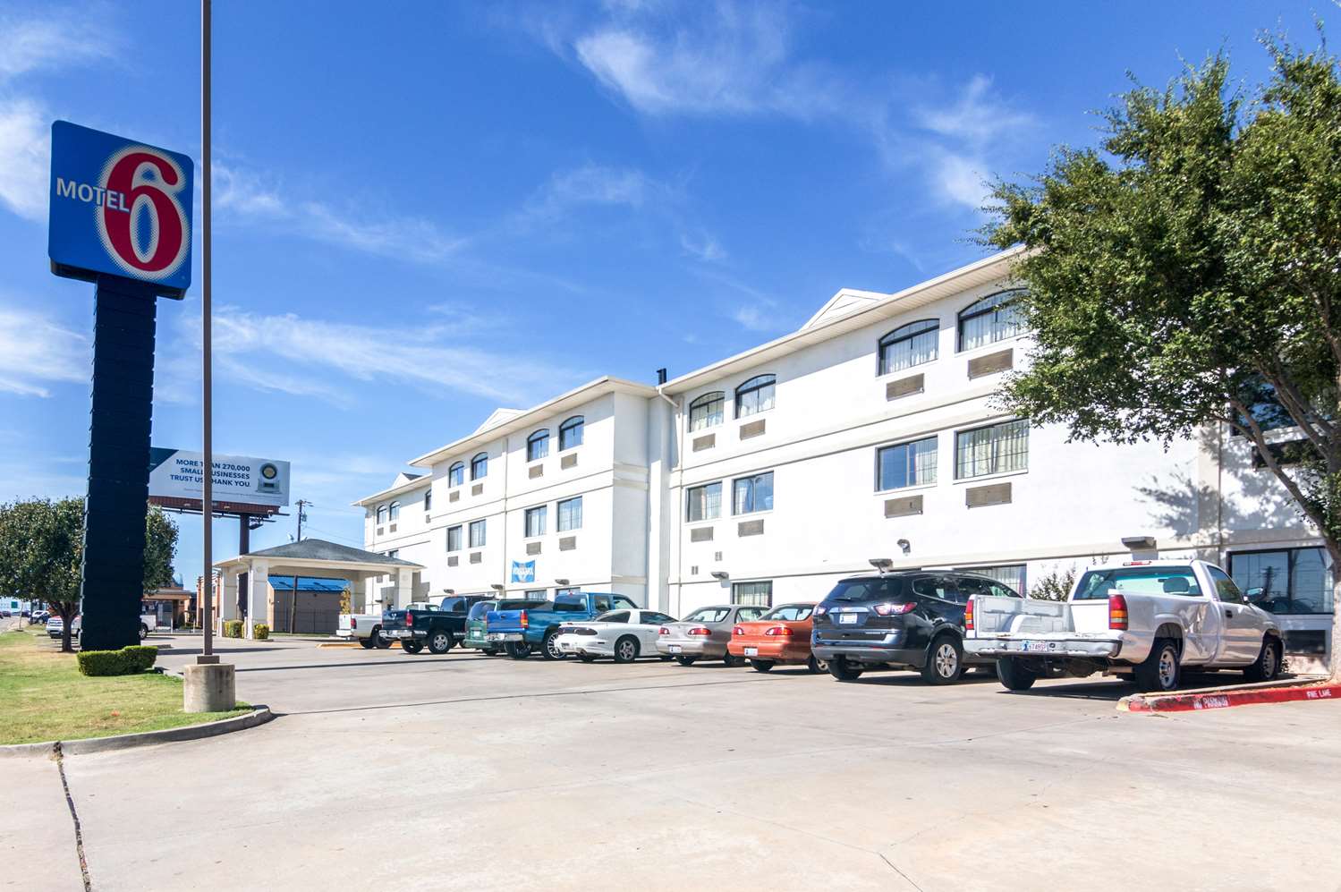 Pet Friendly Motel 6 Oklahoma City Ok in Oklahoma City, Oklahoma