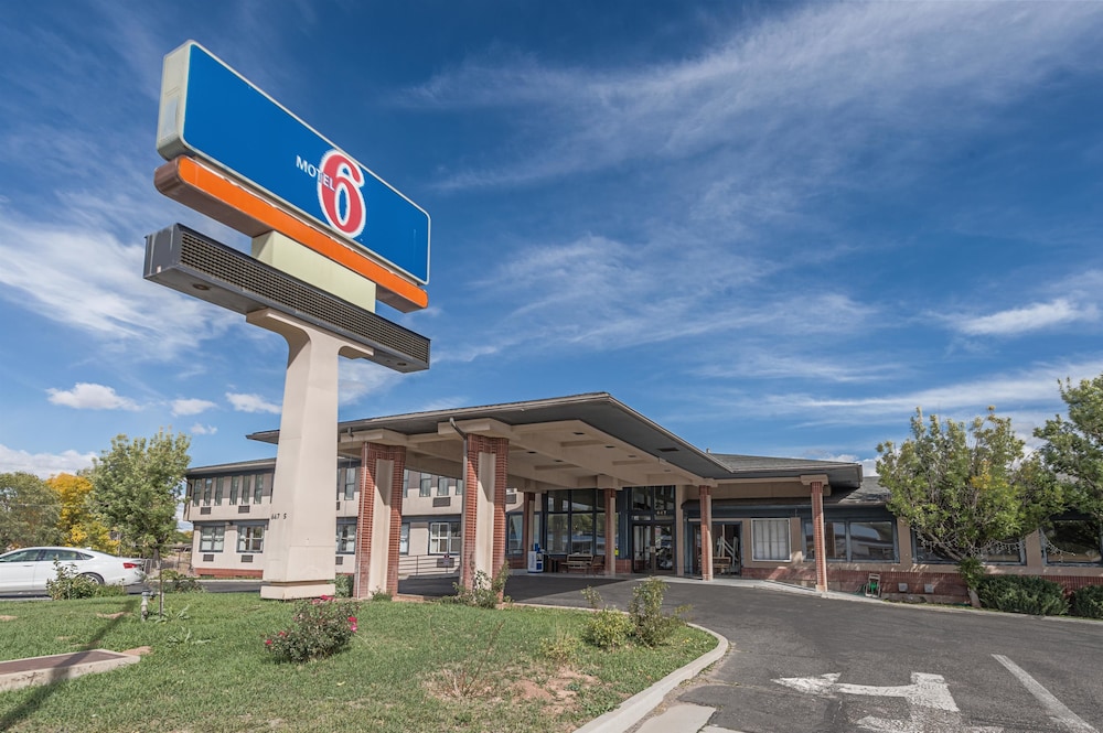 Pet Friendly Motel 6 Richfield Ut in Richfield, Utah