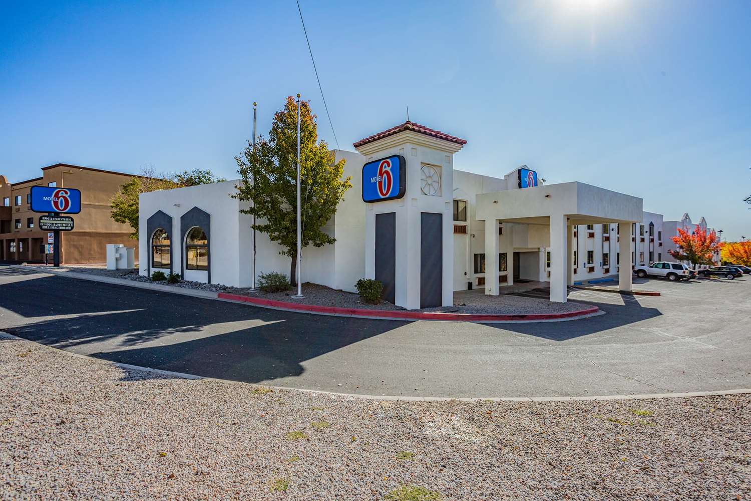 Pet Friendly Motel 6 Santa Fe Central in Santa Fe, New Mexico