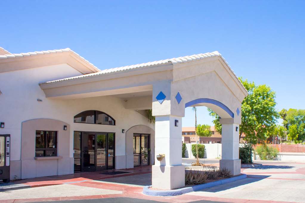 Pet Friendly Motel 6 Tempe Asu in Tempe, Arizona