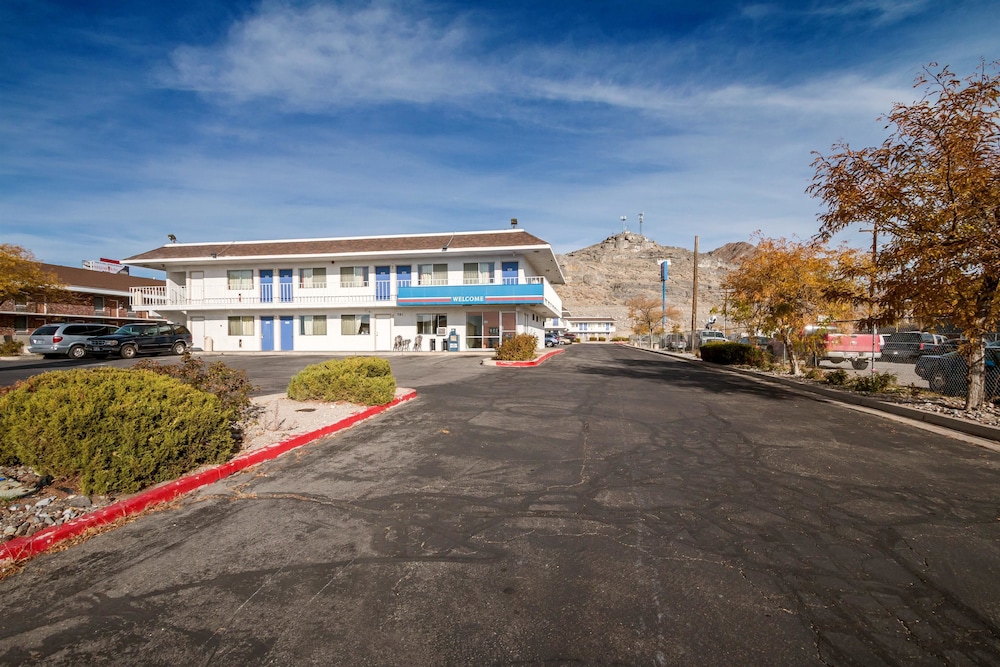 Pet Friendly Motel 6 Wendover in Wendover, Utah