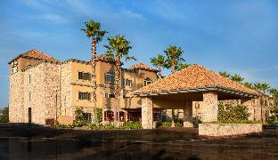 Pet Friendly Ayres Suites Diamond Bar in Diamond Bar, California