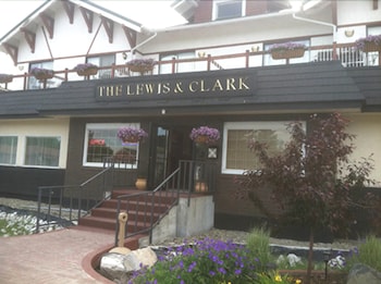 Pet Friendly Lewis & Clark Motel of Three Forks in Three Forks, Montana