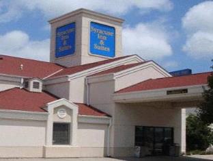 Pet Friendly Syracuse Inn & Suites in Syracuse, Nebraska