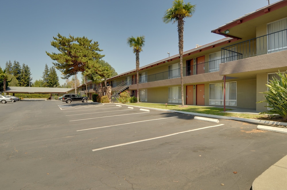 Pet Friendly Vagabond Inn Sunnyvale in Sunnyvale, California