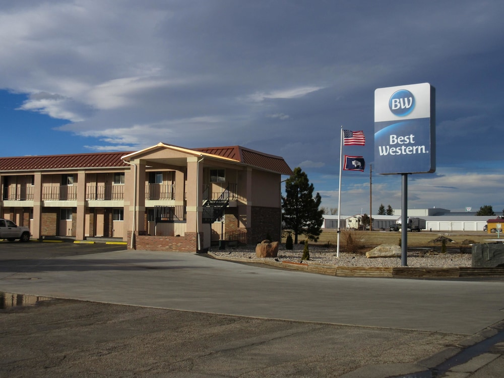 Pet Friendly Best Western Torchlite in Wheatland, Wyoming