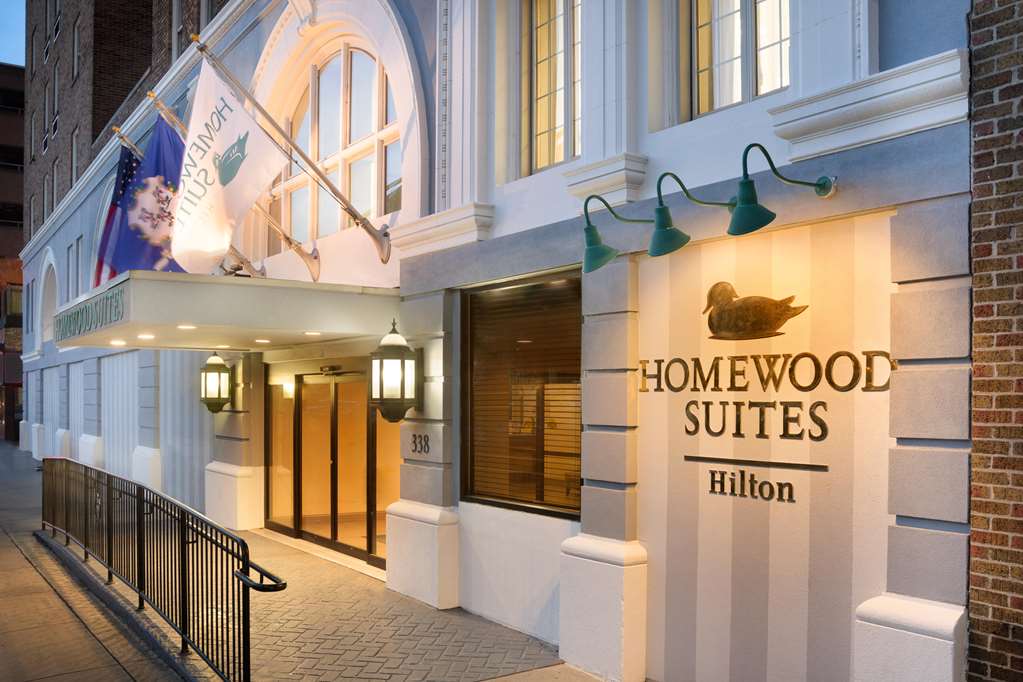 Pet Friendly Homewood Suites by Hilton Hartford Downtown in Hartford, Connecticut